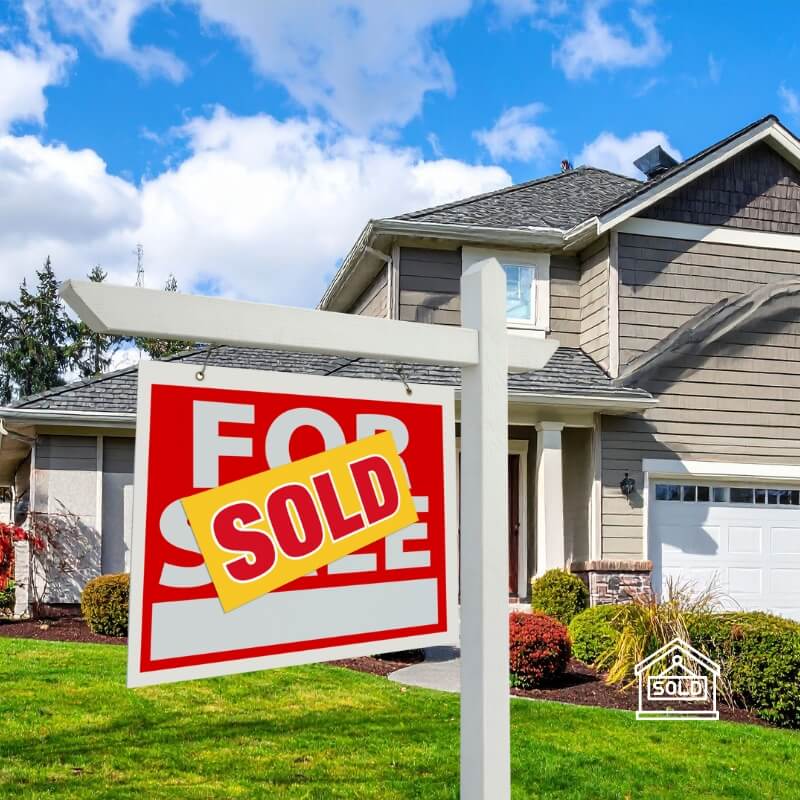 Professional carpet cleaning service for real estate property in San Mateo - preparing home for listing and staging